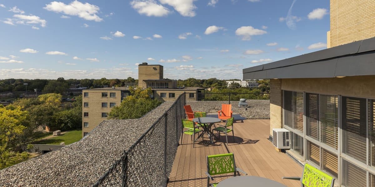 Apartments for Rent in St Louis Park, MN | Park Towers